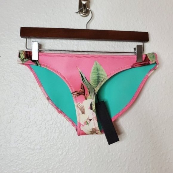 Triangl Swimwear Confetti Garden Pink Posies NWT - Picture 6 of 7